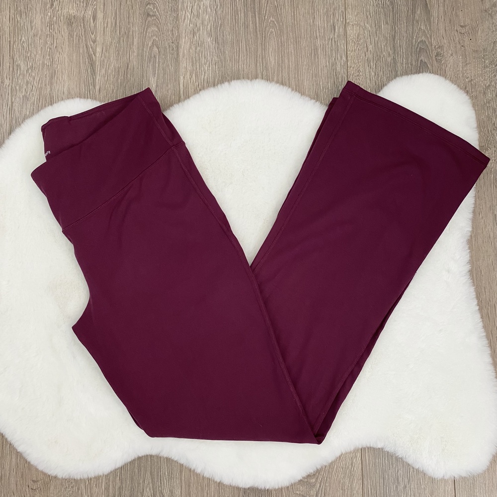 GapFit Pink Flare Leggings